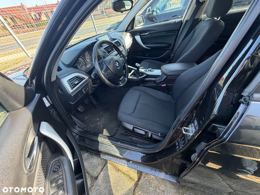 BMW Seria 1 120d - 15