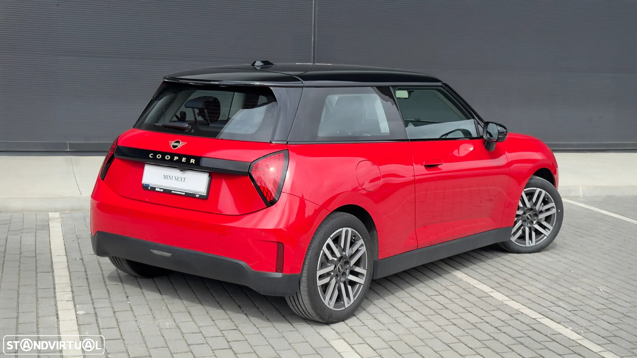 MINI 3 Portas Cooper E Classic S - 15