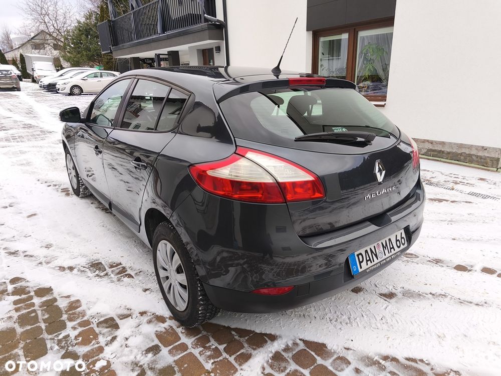 Renault Megane 1.6 16V 100 Authentique - 14