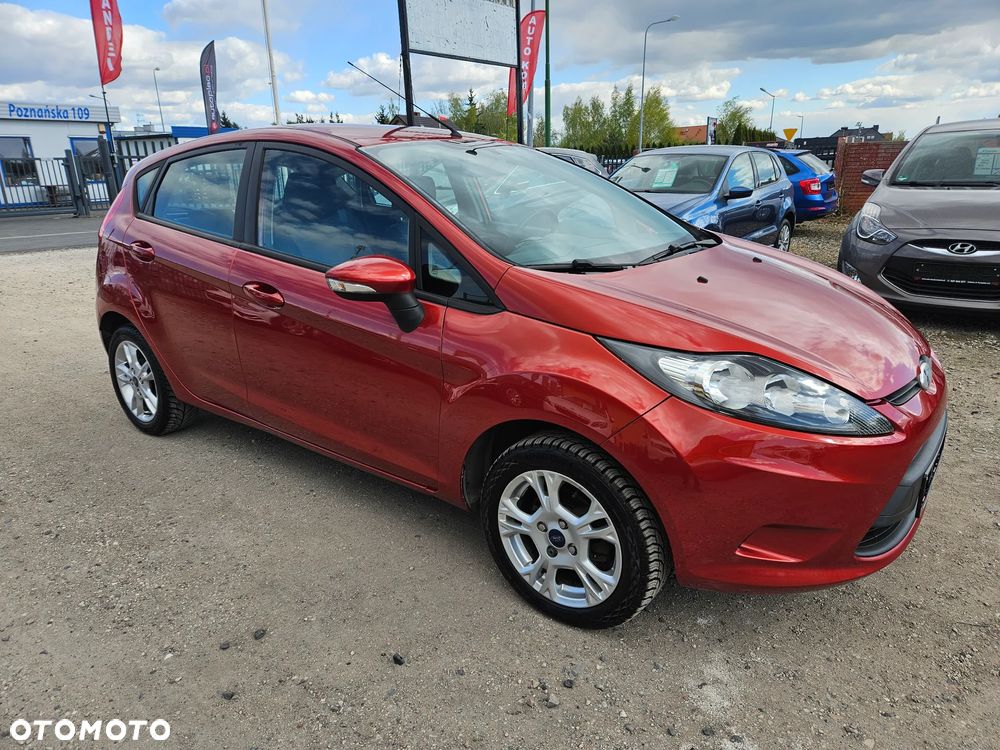 Ford Fiesta 1.25 Champions Edition - 15