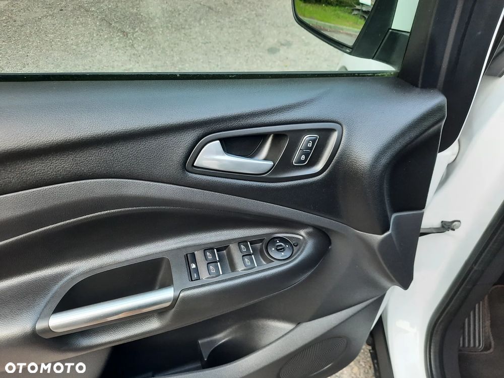 Ford Kuga 2.0 TDCi 2x4 SYNC - 21