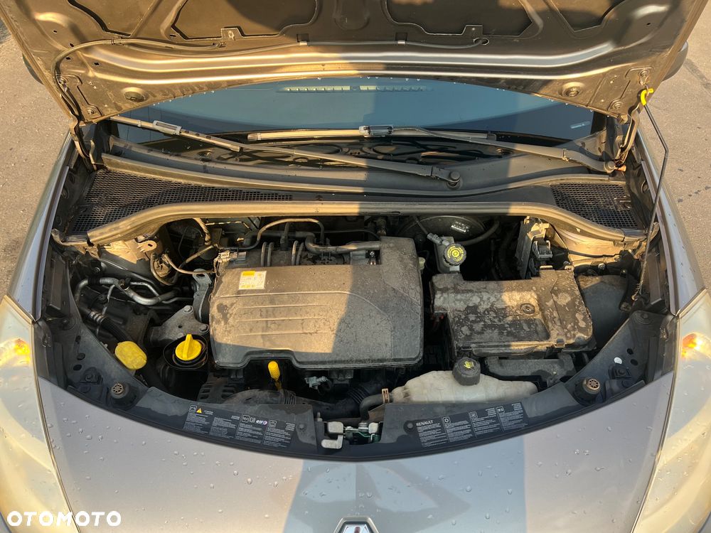 Renault Clio 1.2 16V Alize - 6