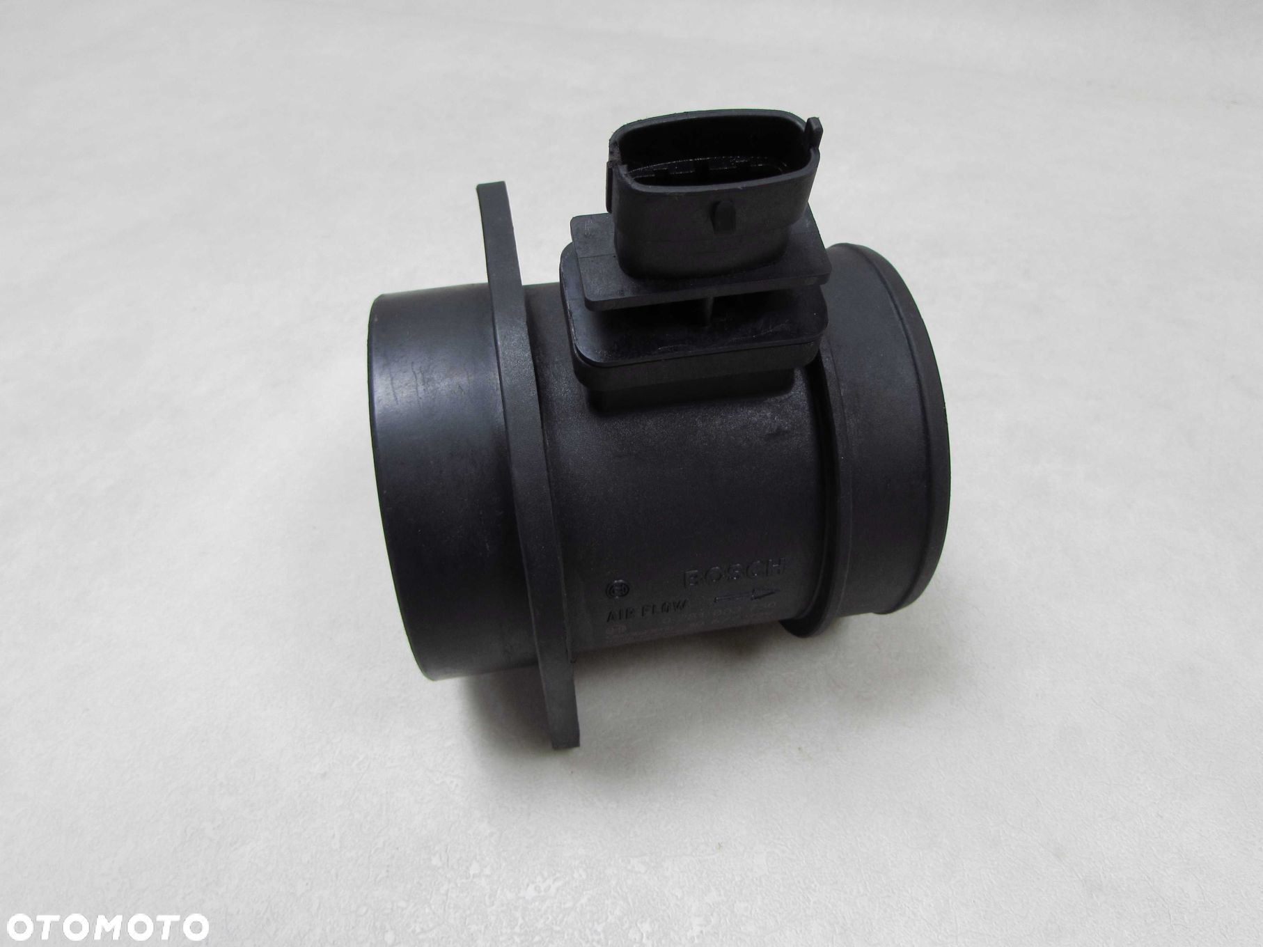 VOLVO S80 II V70 III XC 06-13 2.4 D5 PRZEPLYWOMIERZ 0281002730 30677999 - 1