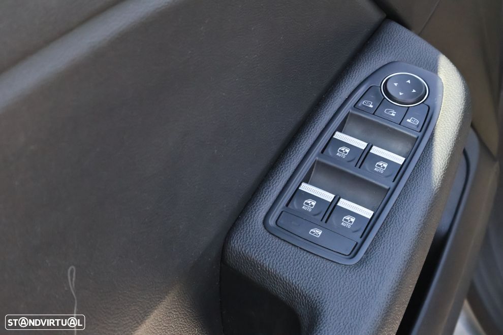 Renault Clio - 16