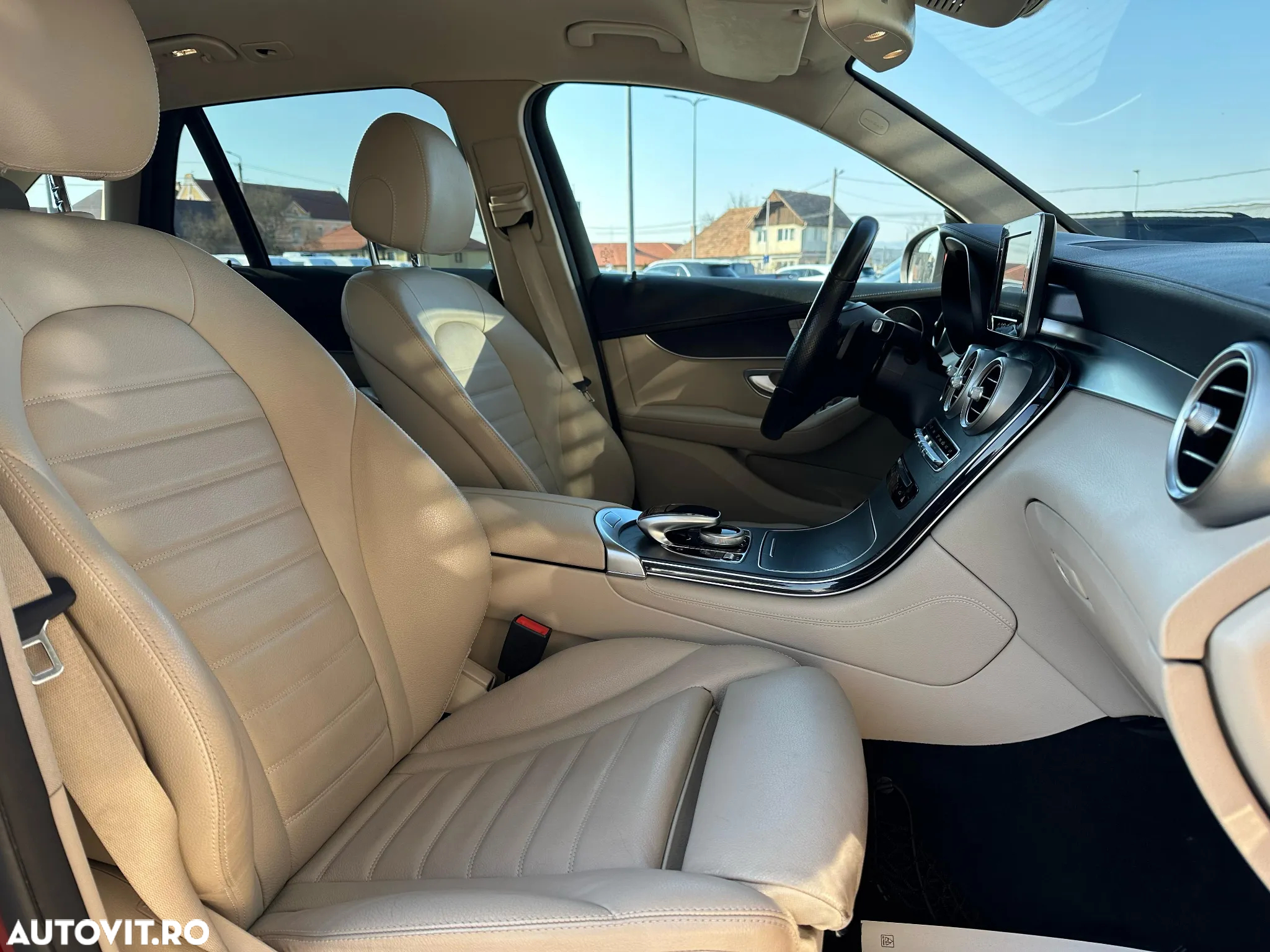 Mercedes-Benz GLC 250 d 4MATIC - 13