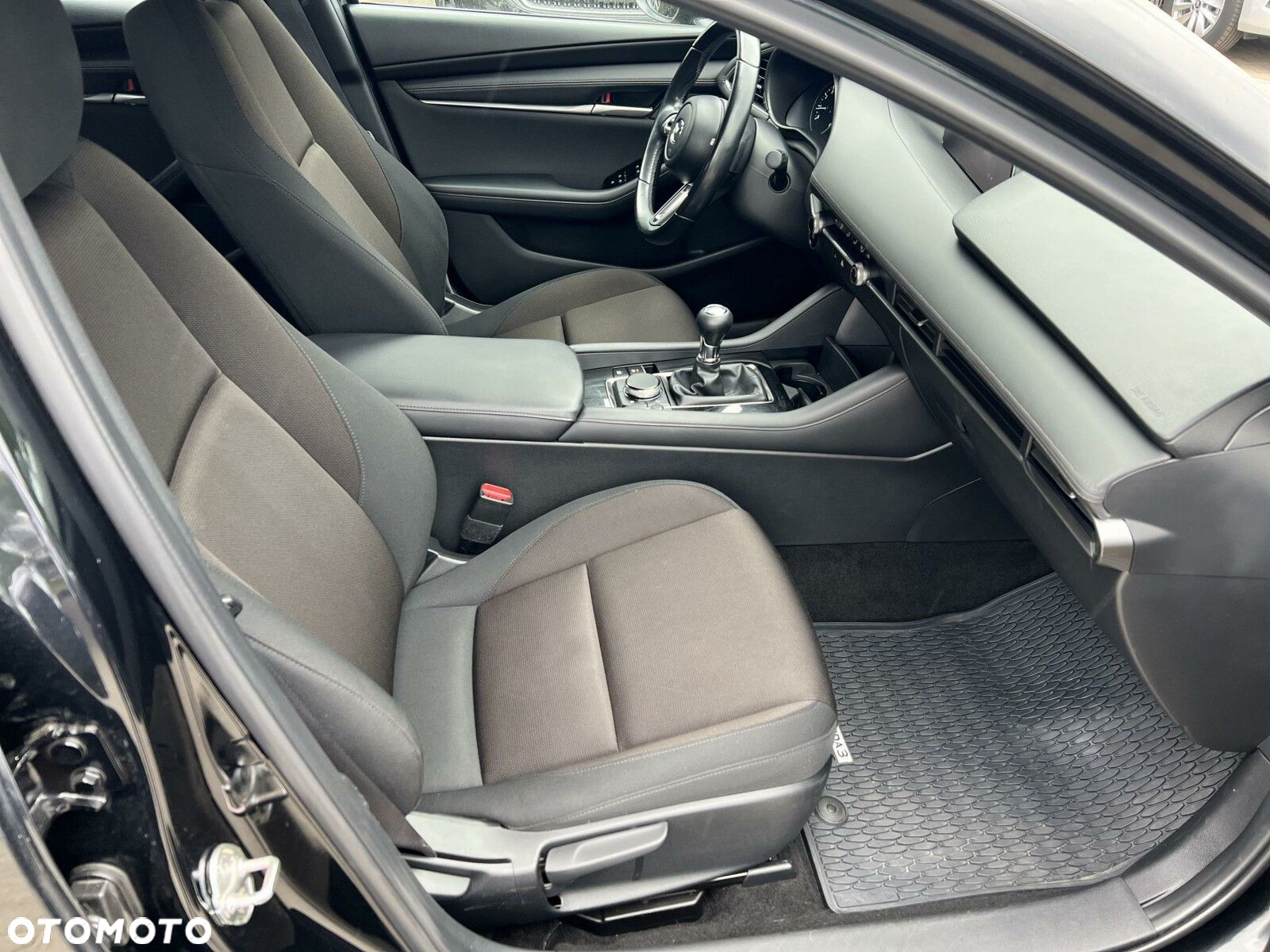 Mazda 3 - 14