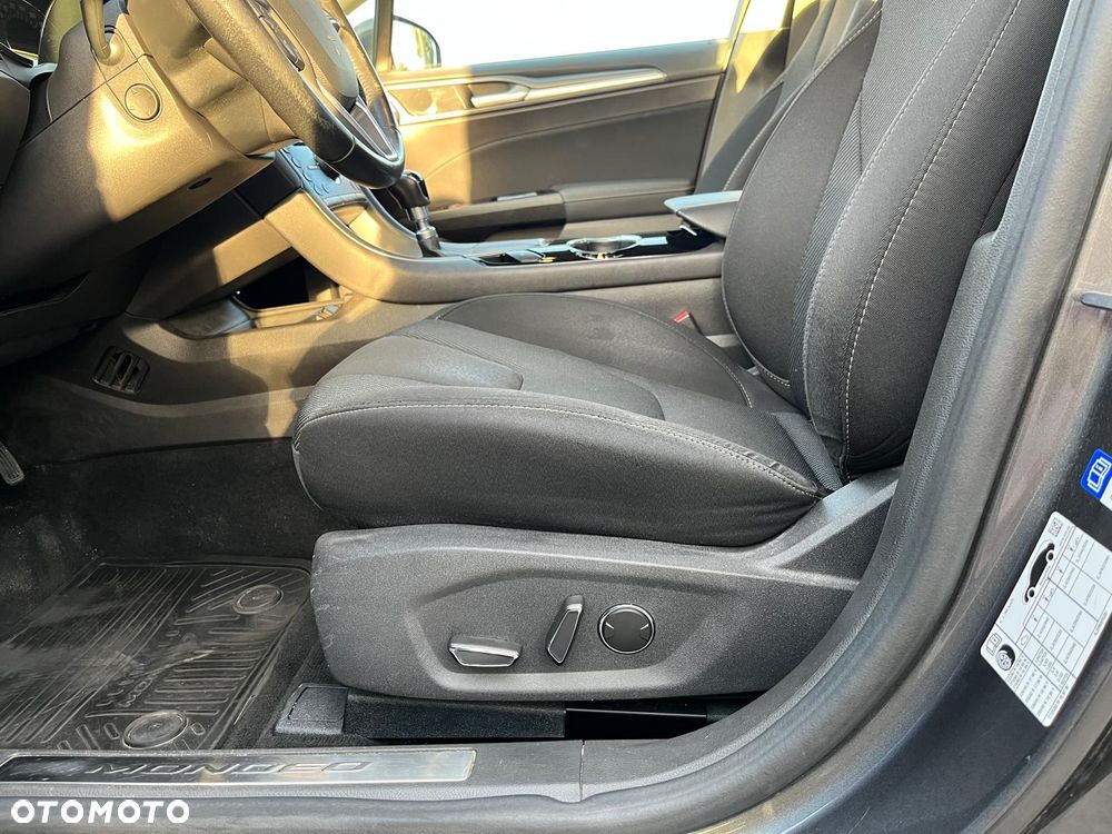 Ford Mondeo 2.0 TDCi Titanium - 11