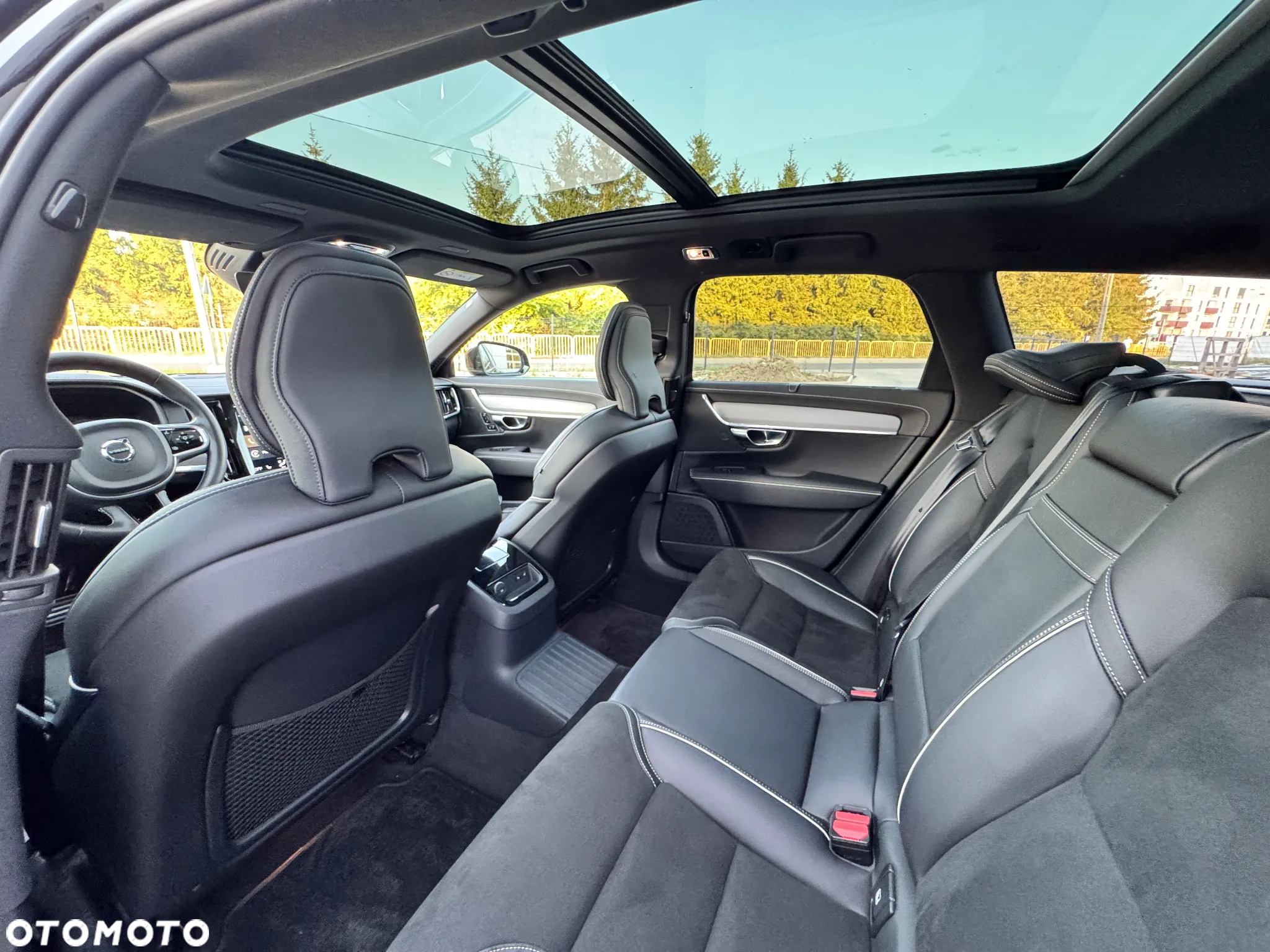 Volvo V90 T6 AWD Plug-In Hybrid Inscription Expression - 19