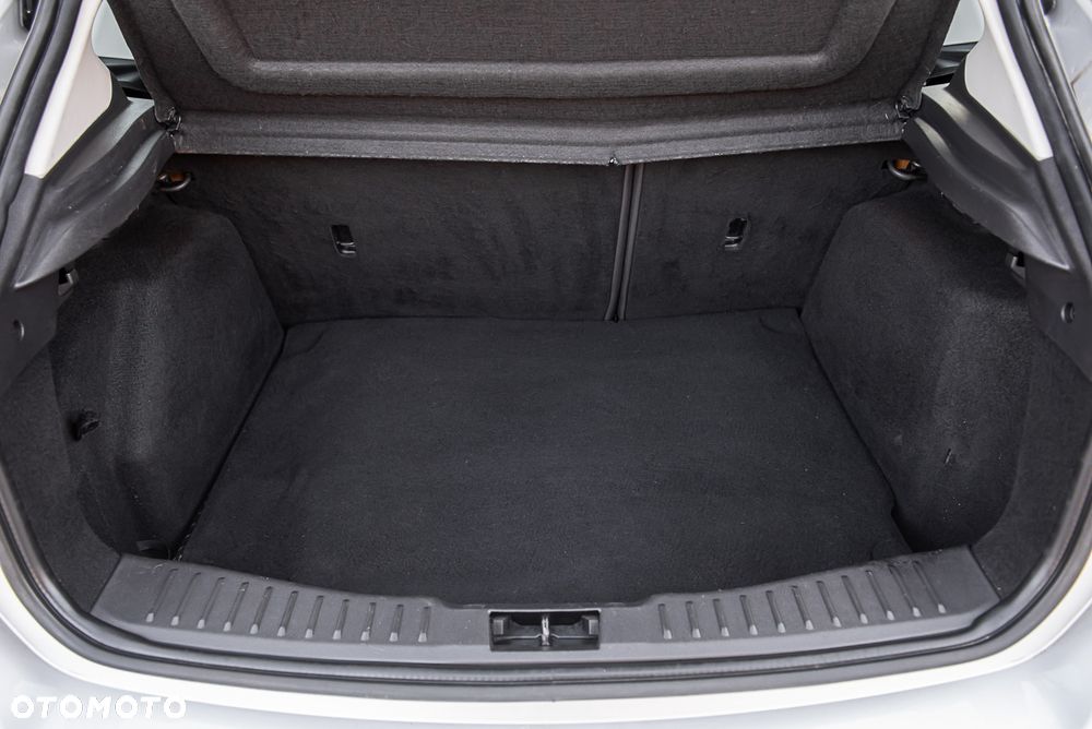 Ford Focus 1.6 TDCi DPF Champions Edition - 25