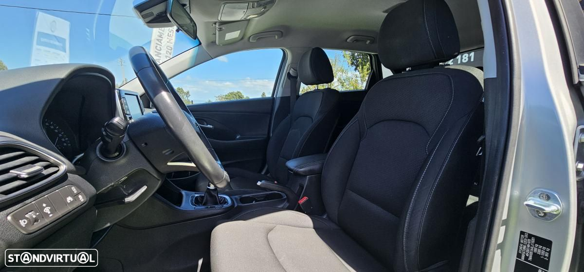 Hyundai i30 1.6 CRDI STyle - 21