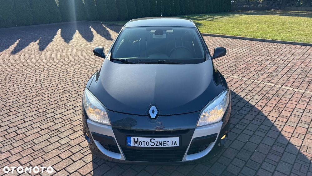 Renault Megane TCe 180 Luxe - 24