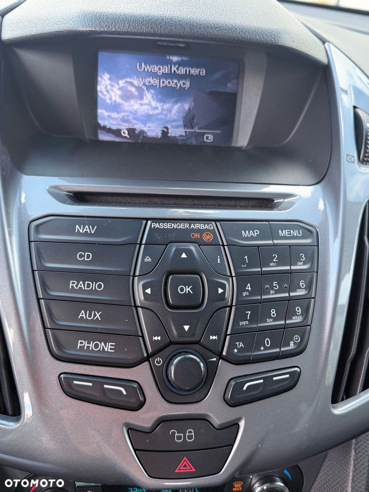 Ford Tourneo Connect - 8