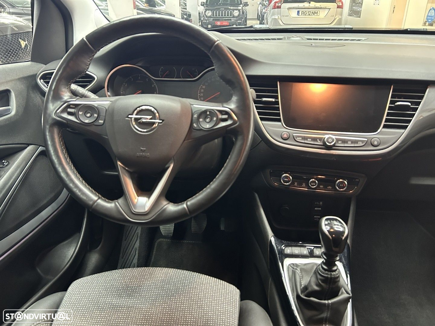 Opel Crossland X - 15