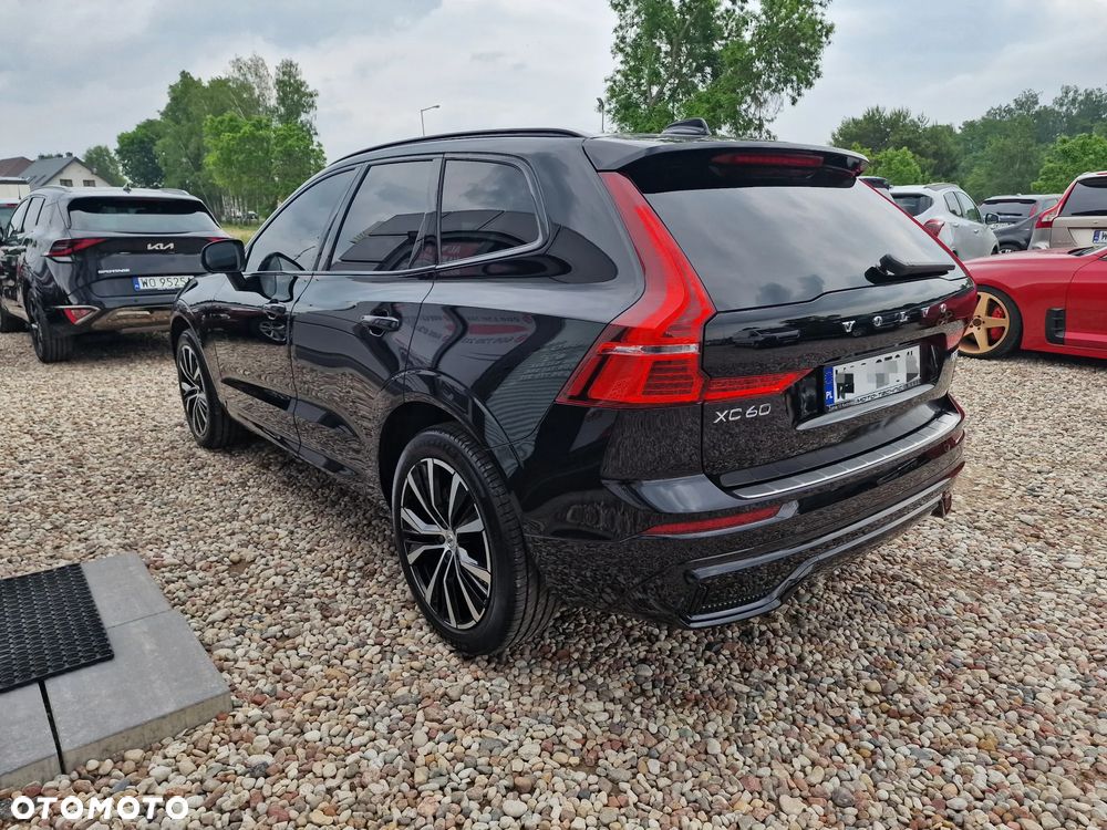 Volvo XC 60 B5 B AWD Ultimate Black Edition - 9