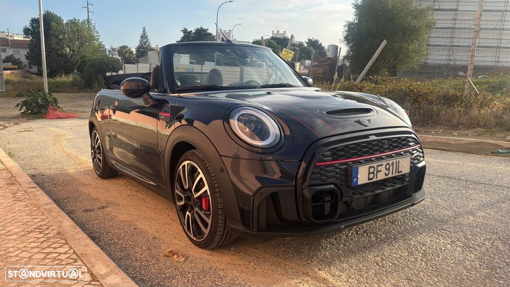 MINI Cabrio JCW - 1