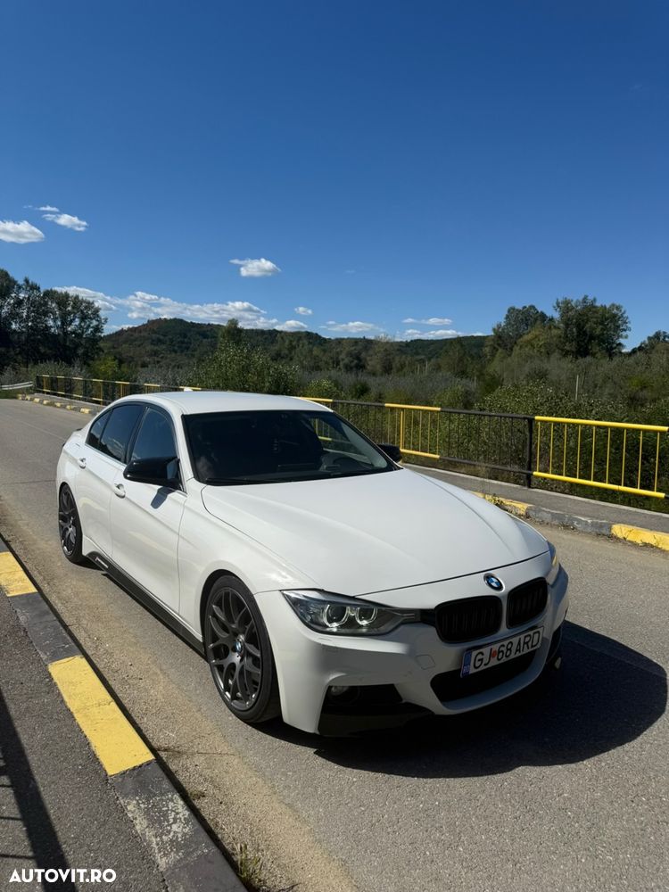 BMW Seria 3 320d xDrive - 7