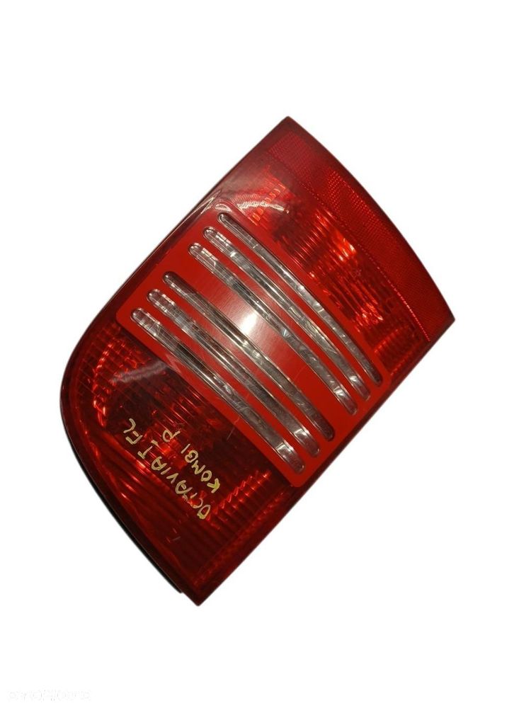 LAMPA PRAWA TYLNA TYŁ SKODA OCTAVIA I LIFT KOMBI - 3