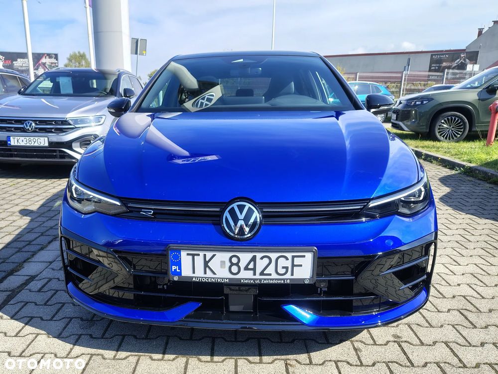Volkswagen Golf - 2