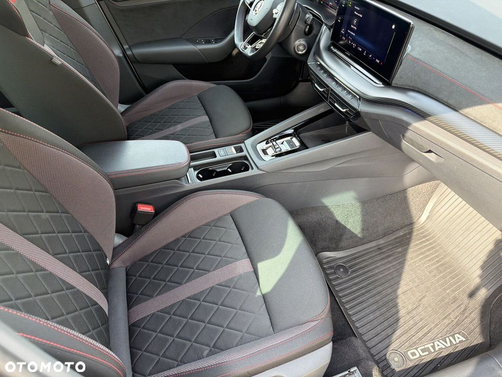 Skoda Octavia 2.0 TDI 4x4 RS DSG - 37