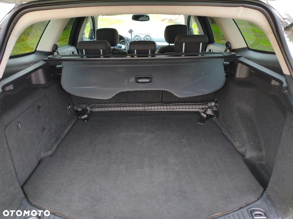 Ford Mondeo 1.6 Ti-VCT Ambiente - 12