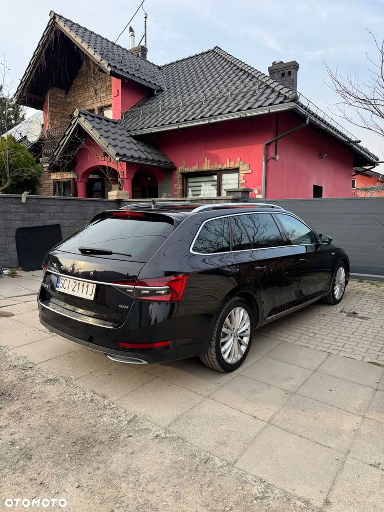 Skoda Superb 2.0 TDI SCR 4x4 L&K DSG - 8