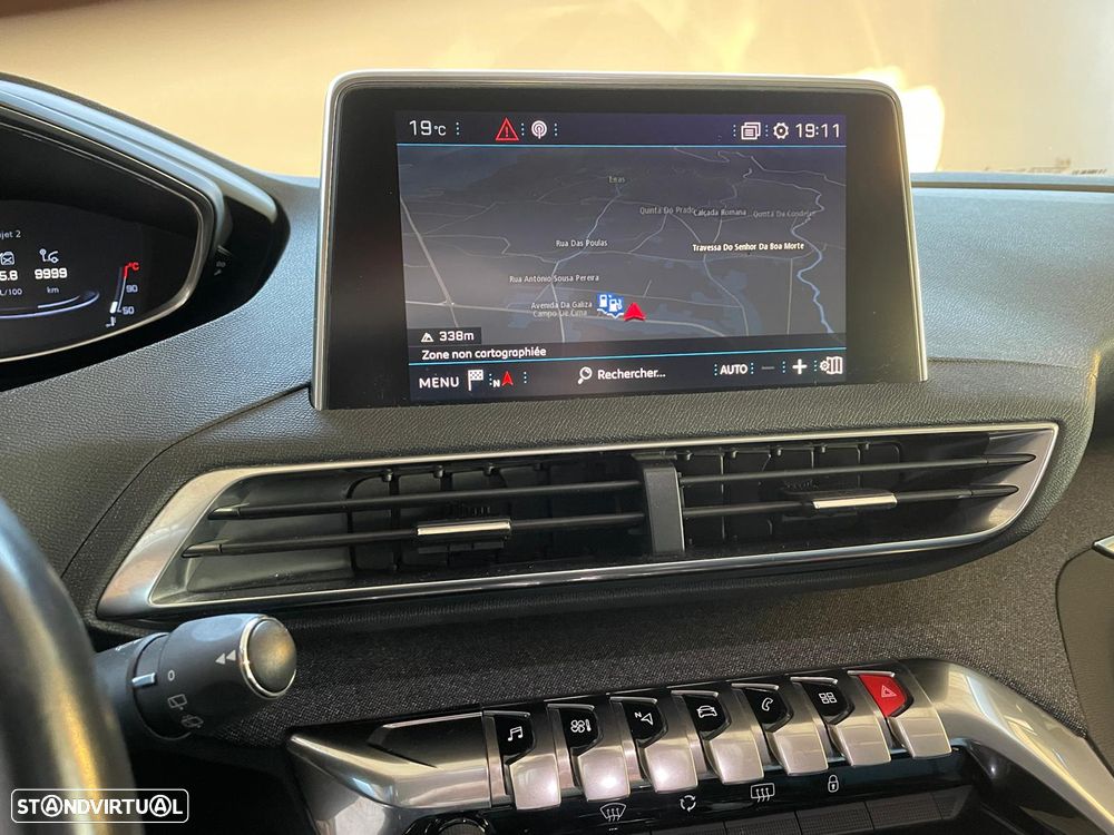 Peugeot 5008 BlueHDI 120 EAT6 Allure - 13