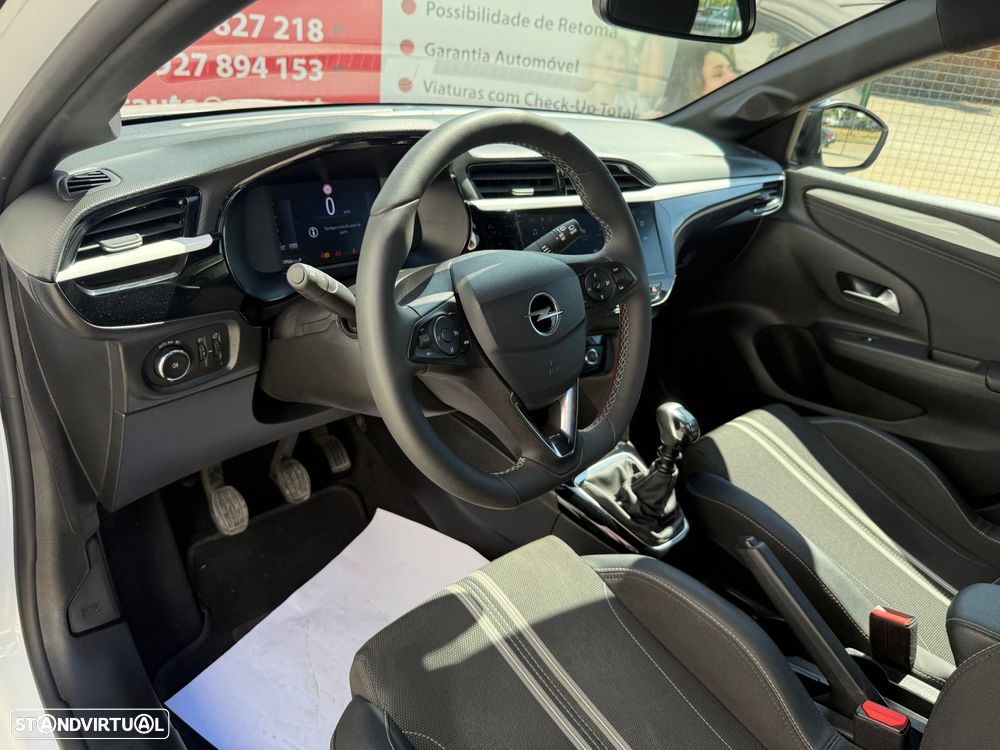 Opel Corsa 1.2 T GS - 18