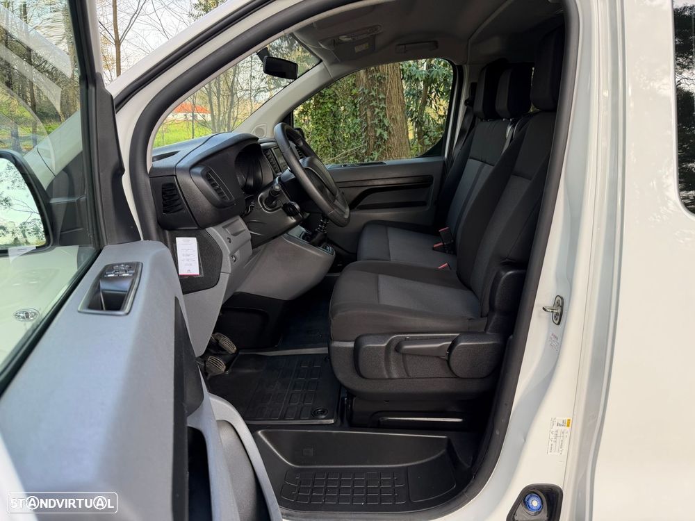 Peugeot Expert 1.5 BlueHDi L2H1 Semi-Vidrado - 26