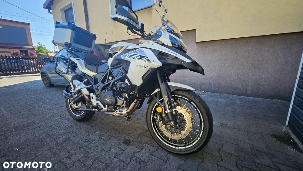 Benelli TRK 502X - 9