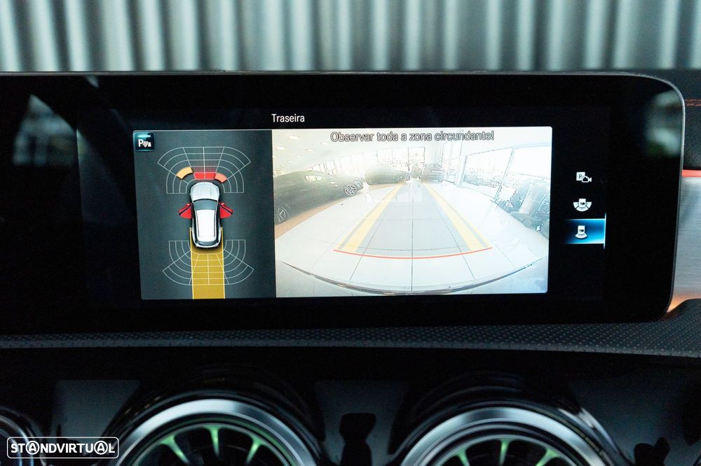 Mercedes-Benz CLA 250 e Shooting Brake AMG Line - 25