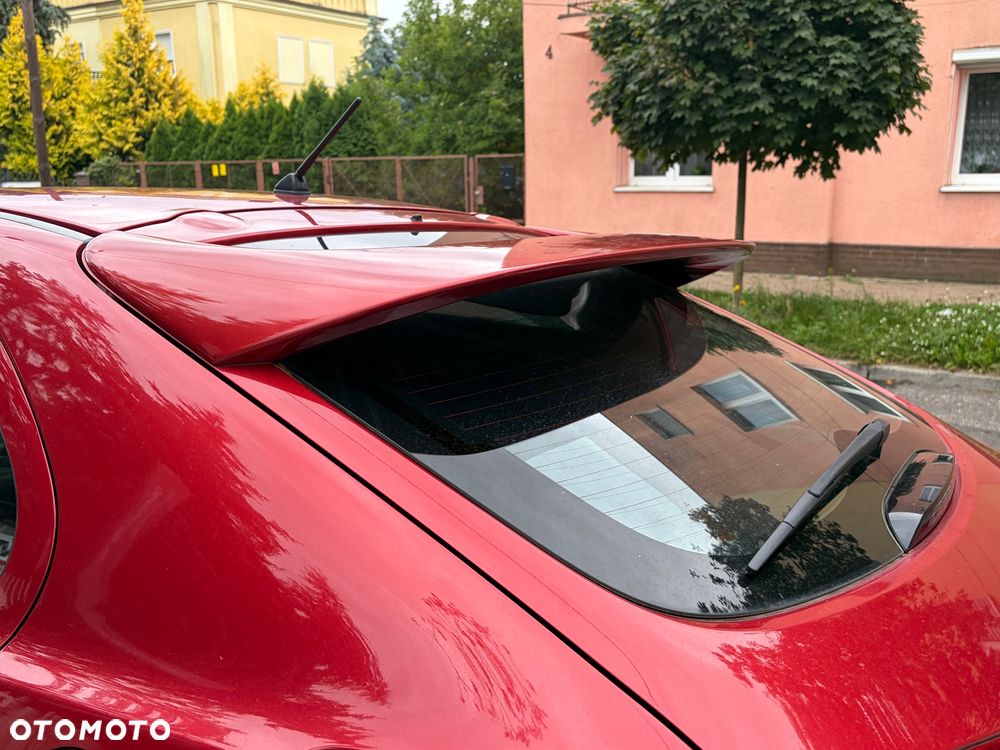 Mitsubishi Lancer 1.8 Invite - 32
