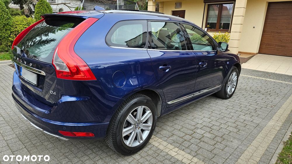 Volvo XC 60 D4 Drive-E Ocean Race - 28