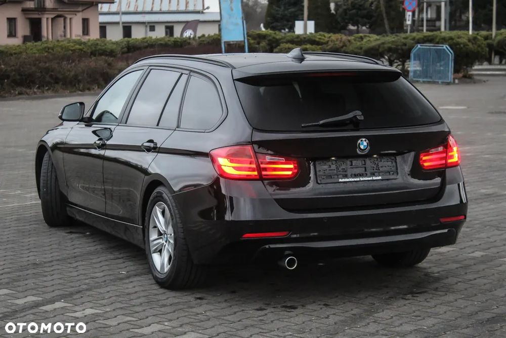 BMW Seria 3 320d Sport-Aut - 10