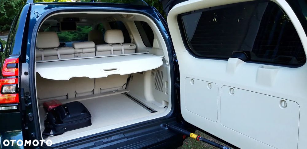 Toyota Land Cruiser LC 2.8 D-4D Executive - 11