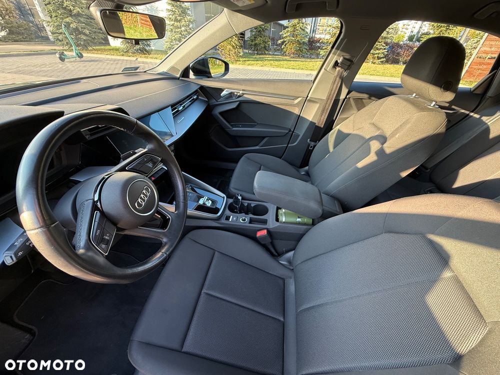 Audi A3 Limousine 35 TFSI mHEV S tronic - 10