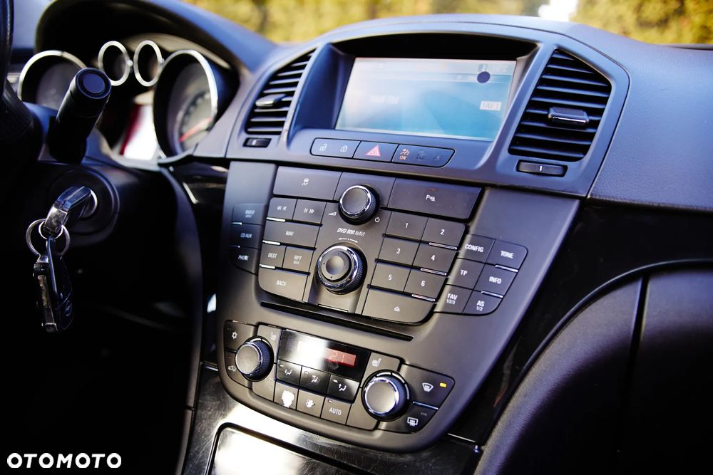 Opel Insignia 1.6 Turbo Cosmo - 26