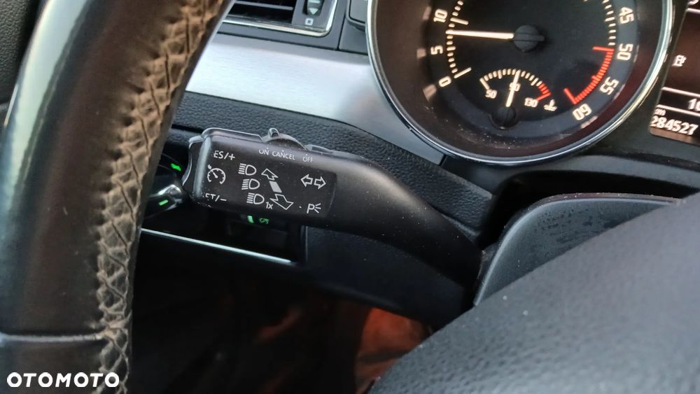 Skoda Superb 1.6 TDI GreenLine - 28