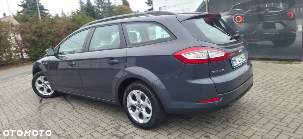 Ford Mondeo 2.0 TDCi Ghia - 9
