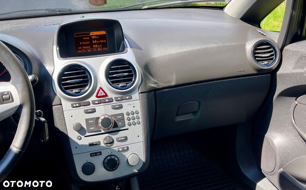 Opel Corsa 1.4 16V Color Edition - 25