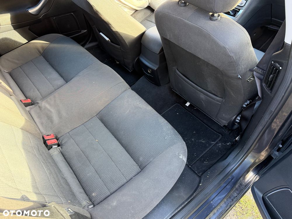 Ford Mondeo 2.0 TDCi Ghia - 15