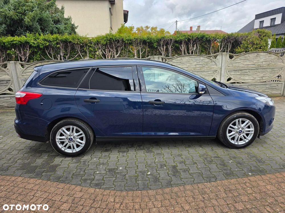 Ford Focus 1.0 EcoBoost Trend - 14