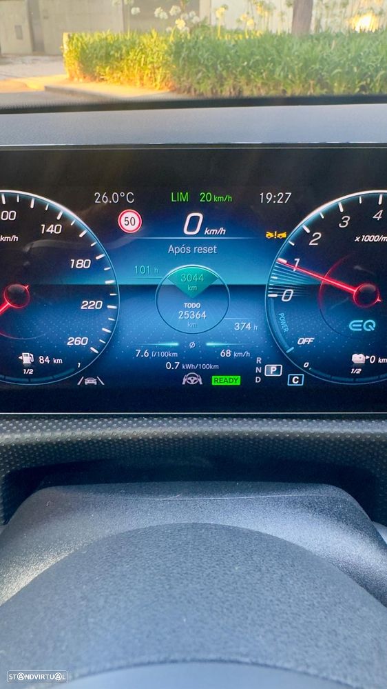 Mercedes-Benz CLA 250 e 8G-DCT AMG Line - 14