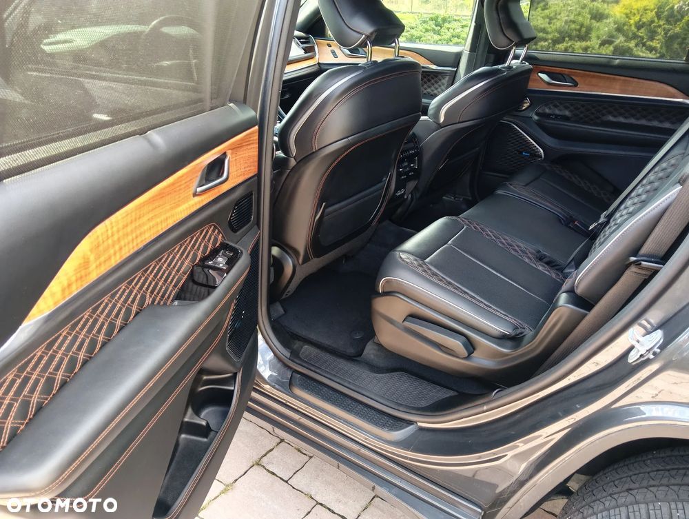 Jeep Grand Cherokee 3.6 V6 Summit - 23