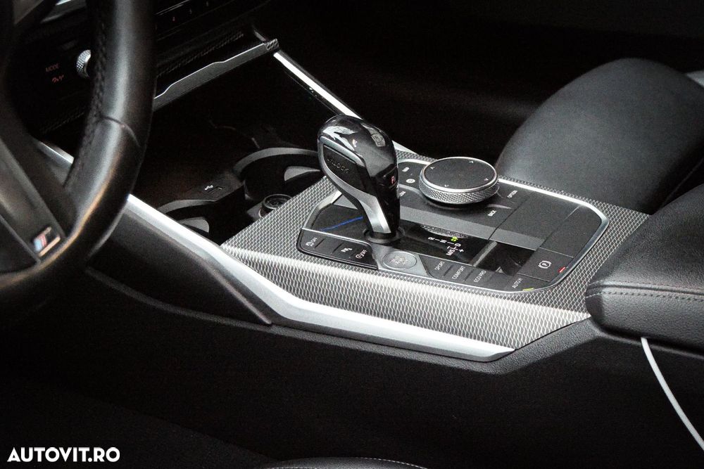 BMW Seria 3 320d Aut. M Sport - 2