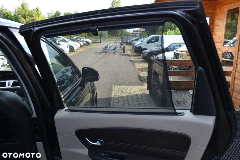Renault Grand Scenic - 20