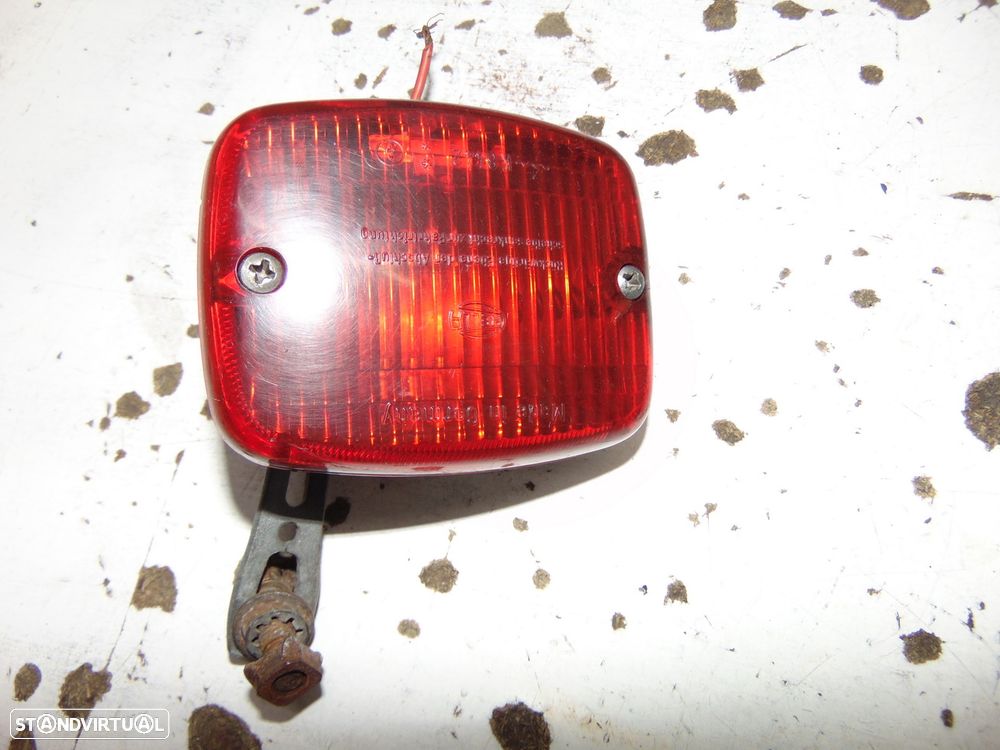 Mercedes 180 luzes de matrícula/Nevoeiro - 7