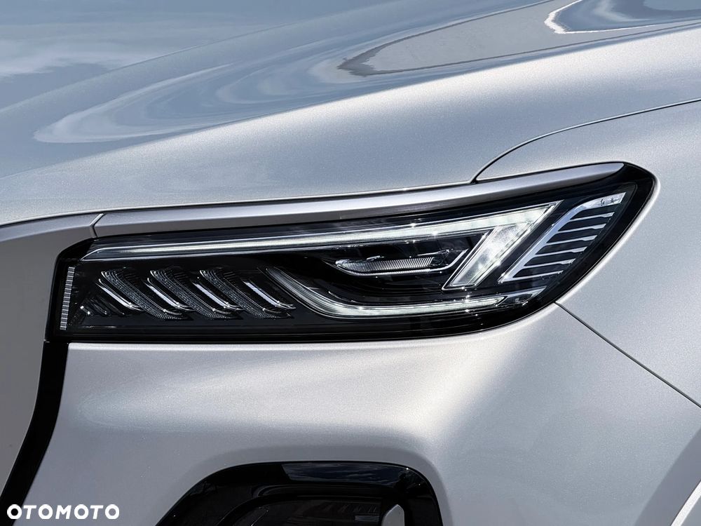 Hongqi HS5 2.0T Executive AWD - 8