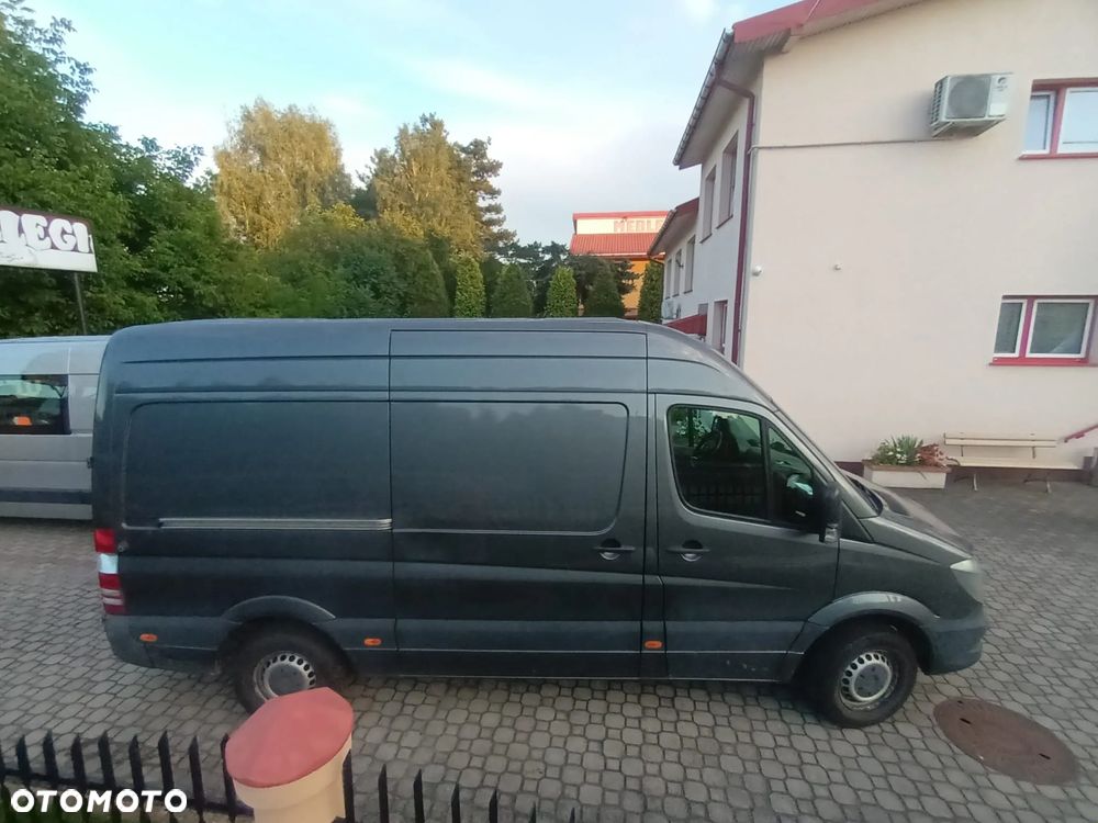 Mercedes-Benz sprinter - 9