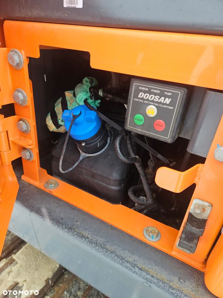 Doosan DOOSAN DX140 koparka gąsienicowa 13t ton 14,15, 2018 CAT VOLVO, HITACHI - 12