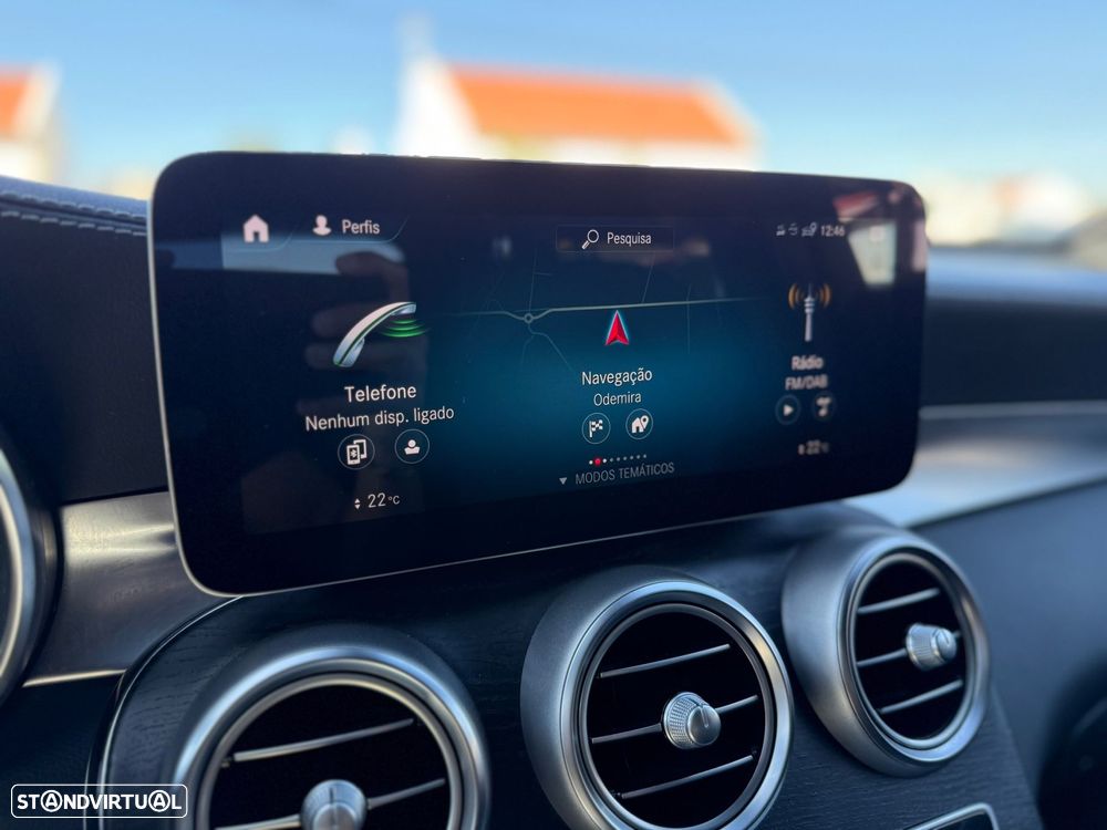 Mercedes-Benz GLC 300 de 4Matic - 36